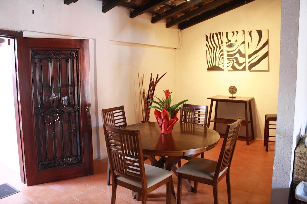 Hotel Dona Juana Tlacotalpan Buitenkant foto